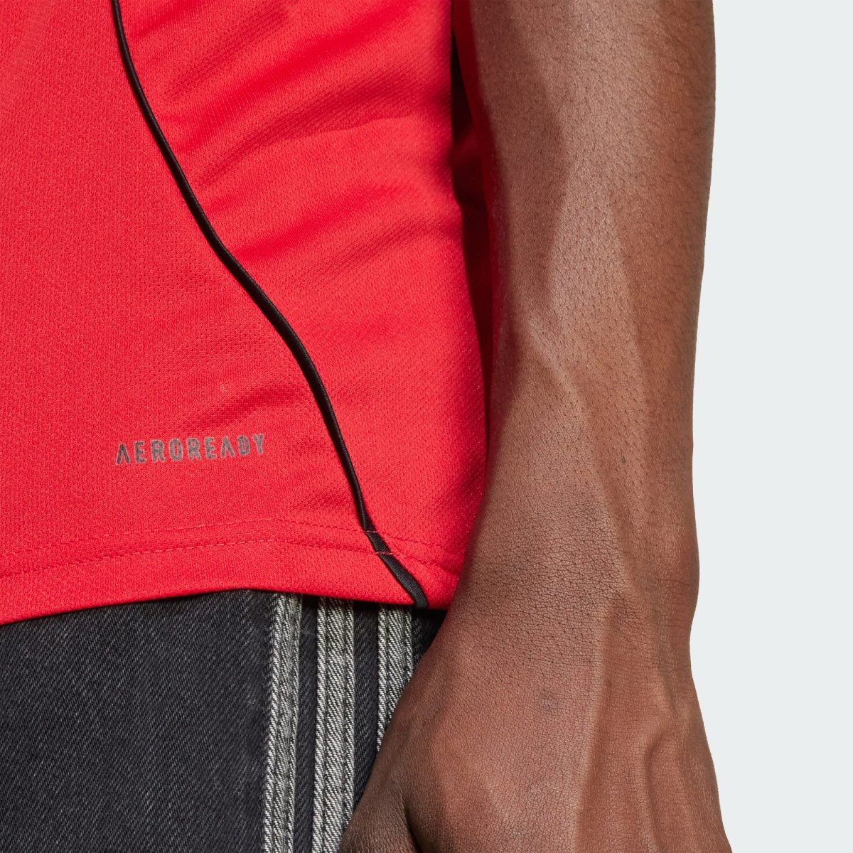 Camiseta Adidas Manchester United Local 25/26 Adulto - Imagen 8