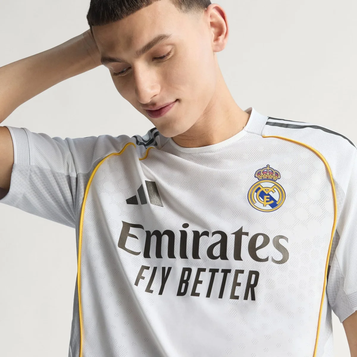 Camiseta Adidas Real Madrid Local Autentica 25/26 Adulto - Imagen 4