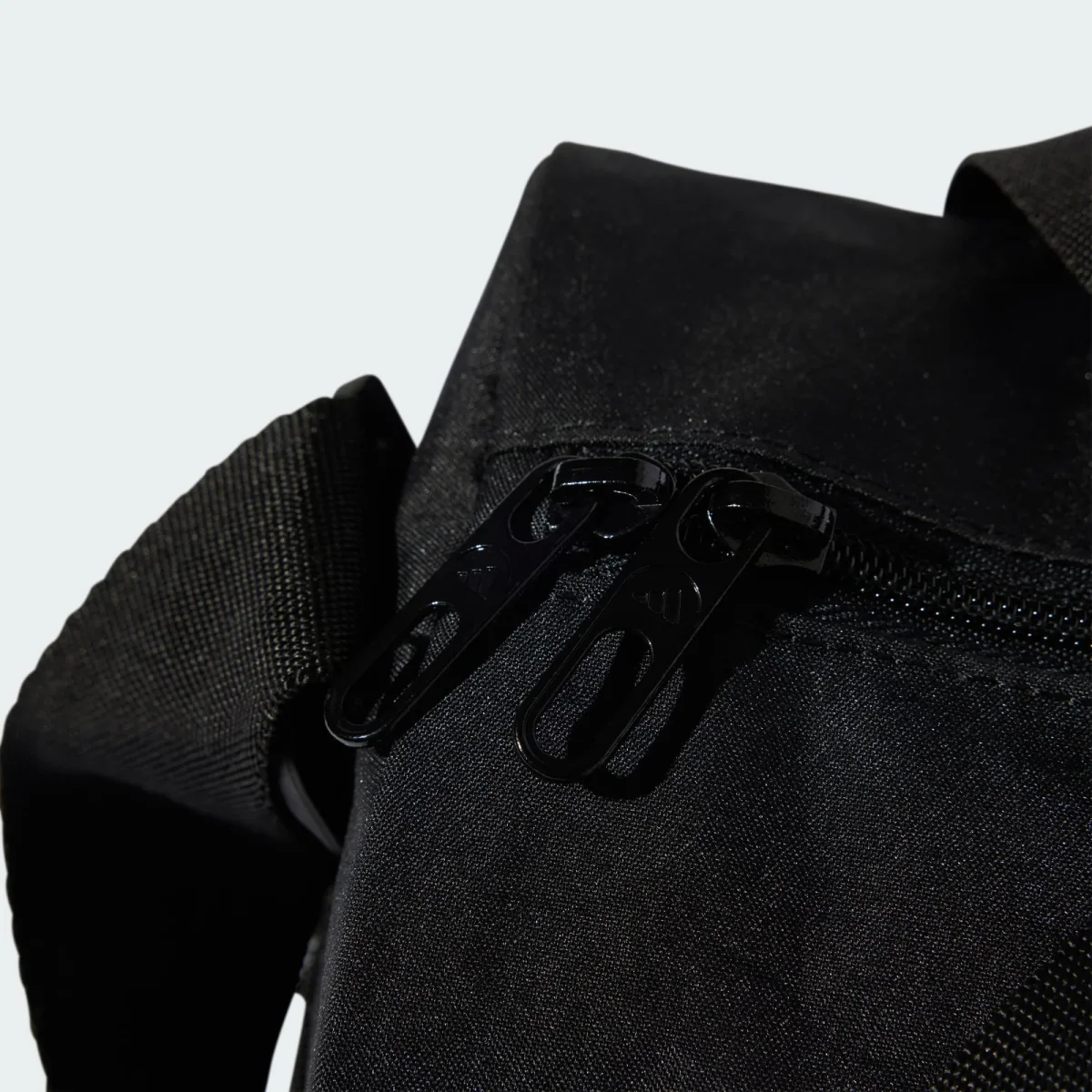 Bolso De Deporte Adidas Linear Duffel Negro XS - Imagen 6