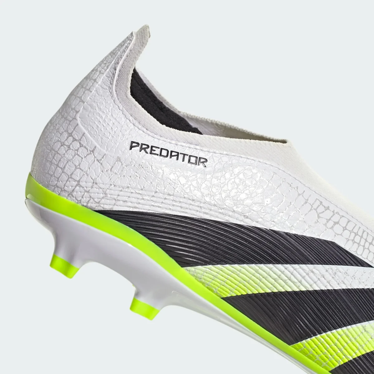 Zapato de futbol Adidas Predator League LL Blanco-Negro FG/MG Adulto - Imagen 8