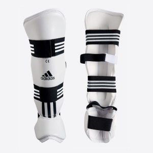 ESPINILLERA CON EMPEINE TKD ADIDAS