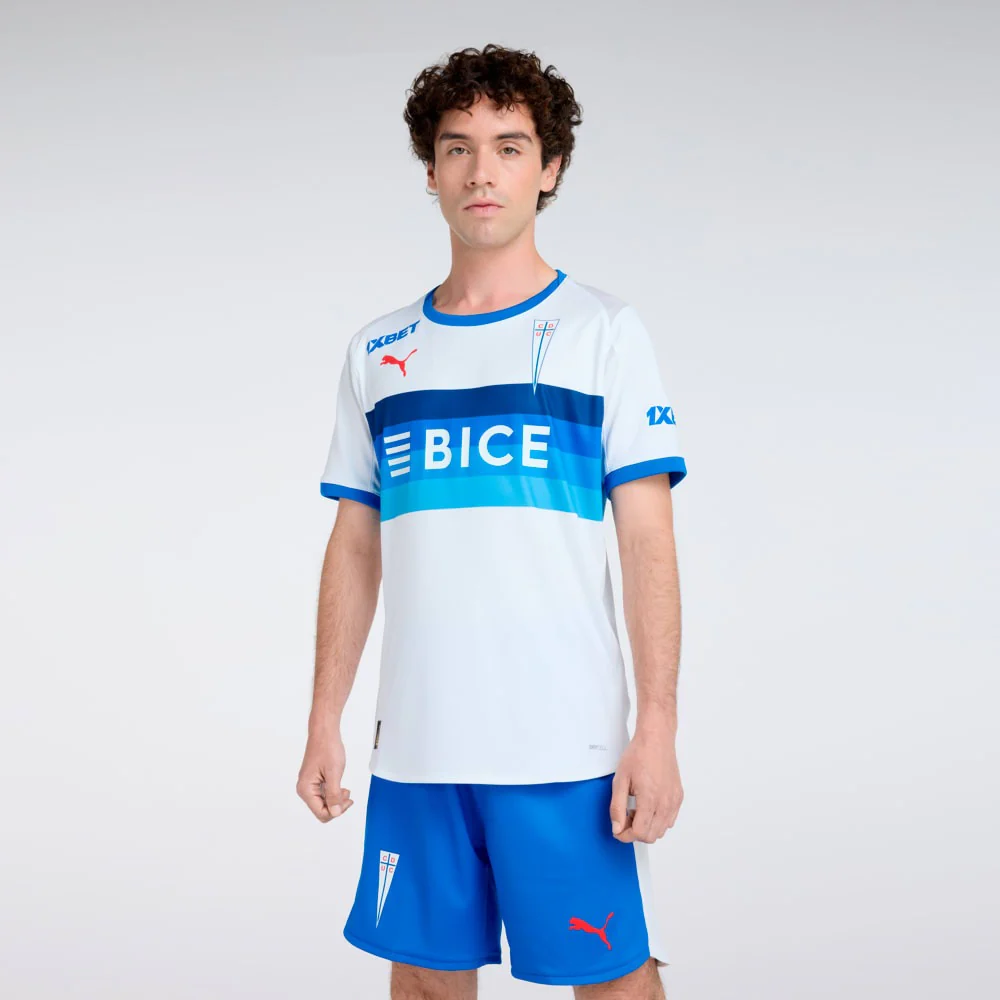 Camiseta Puma Universidad Católica Local 2026 Sponsor Adulto - Imagen 5